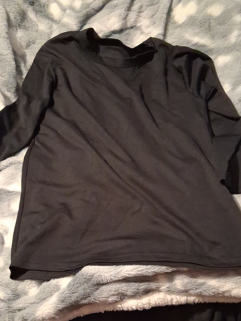 Black men’s Long Sleeve Top - Classic Crewneck